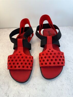 Sesto Meucci Red Perforated Elastic Strap Women's Sandals